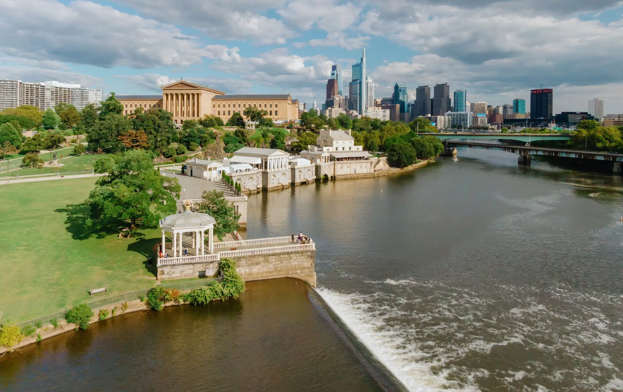 Promenade Gazebo and the Fairmount Weir/Dam on the Schuylkill River and the Philadelphia Museum of Art, Philadelphia, Pennsylvania, United States. Promenade Gazebo and the Fairmount Weir/Dam on the Schuylkill River and the Philadelphia Museum of Art, Philadelphia, Pennsylvania, United States.